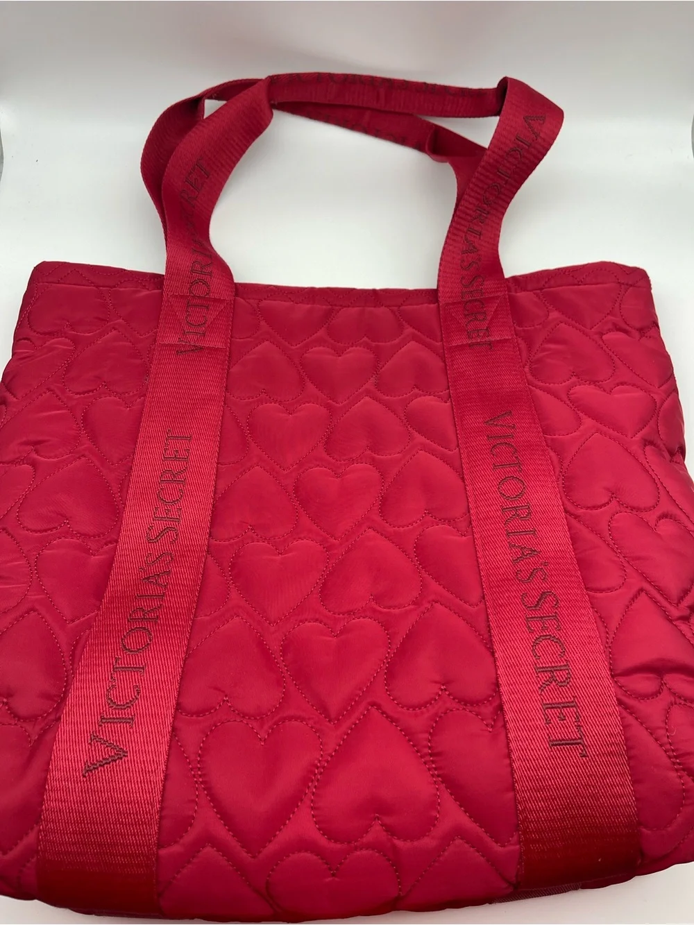 Victoria’s Secret Red Quilted Heart Puffer Tote Bag | Overnight & Travel Bag
